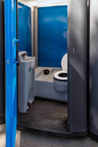 Best Portable restroom trailer rental  in Graceville, FL